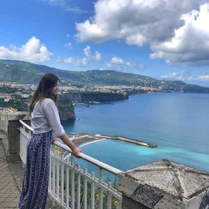 Meet your Posher, Sara